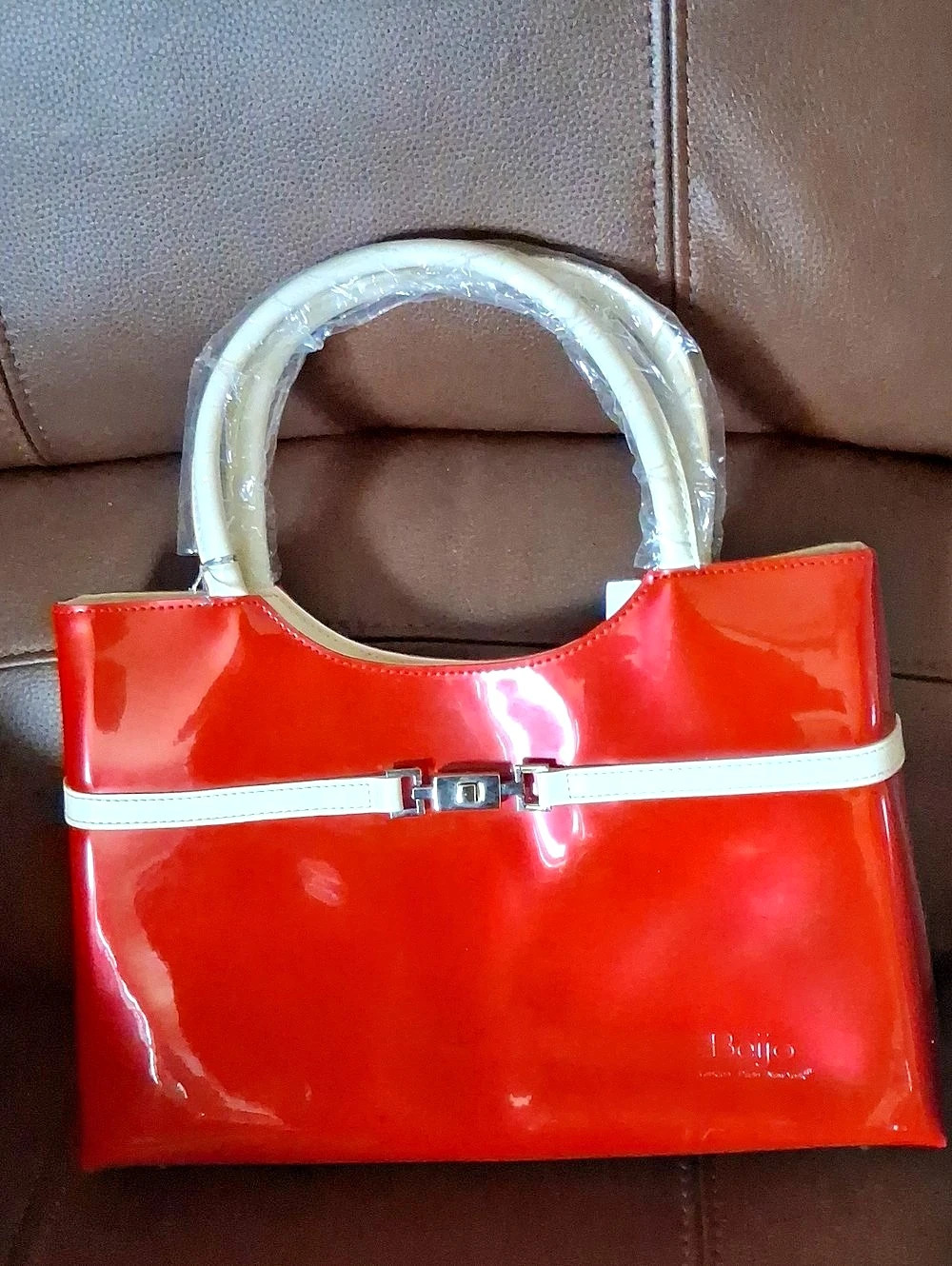 ETIQUO Women's Patent Tote in Red & White NWT